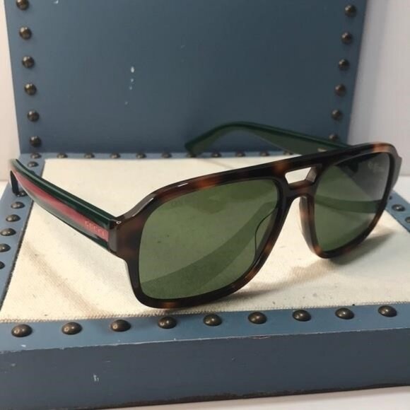 New Authentic Gucci GG0925s 002 Tortoiseshell Sunglasses with Green Lenses